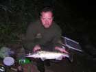 foto/diskuze/z_lovu/2005/th-img477.jpg