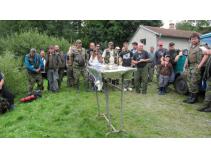 foto/diskuze/z_lovu/2010/th-img37803.jpg