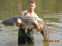 foto/diskuze/z_lovu/2012/th-img49076.jpg