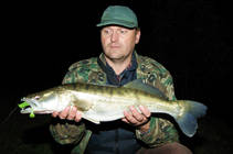 foto/diskuze/z_lovu/2013/th-img101805.jpg