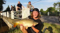 foto/diskuze/z_lovu/2013/th-img99226.jpg