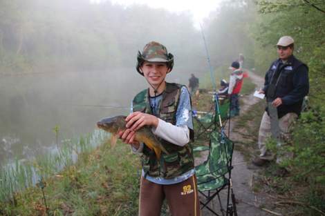 Kapr obecný, 44 cm, 2 kg